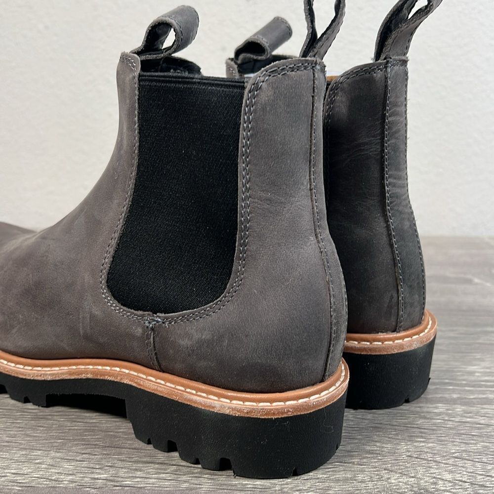 Nisolo Go-To Lug Chelsea Boot 2.0 - Picture 6 of 11